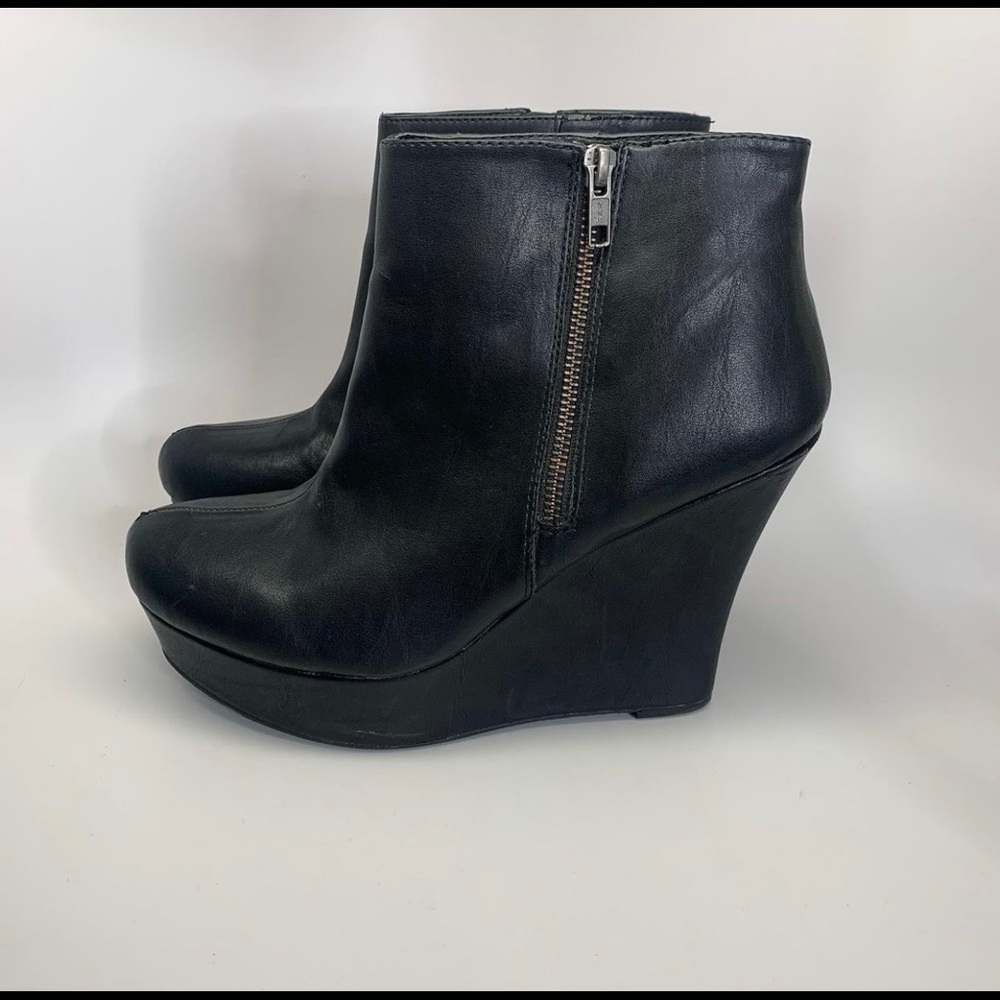 Mossimo Boots